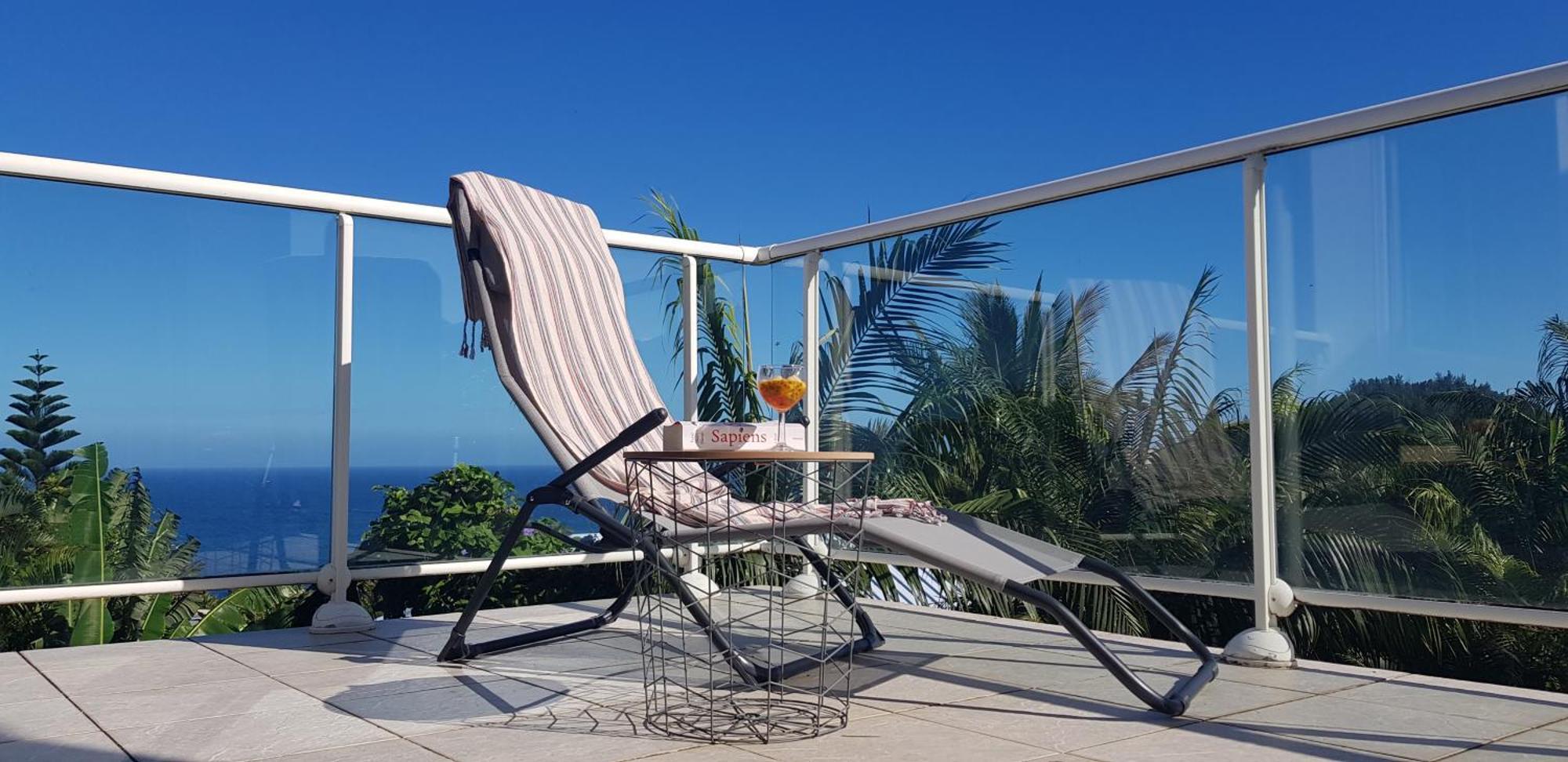 Grande Villa Au Calme - Vue Exceptionnelle - Climatisation - Piscine Sel Chauffee - Jardin Tropical Vincendo Kültér fotó