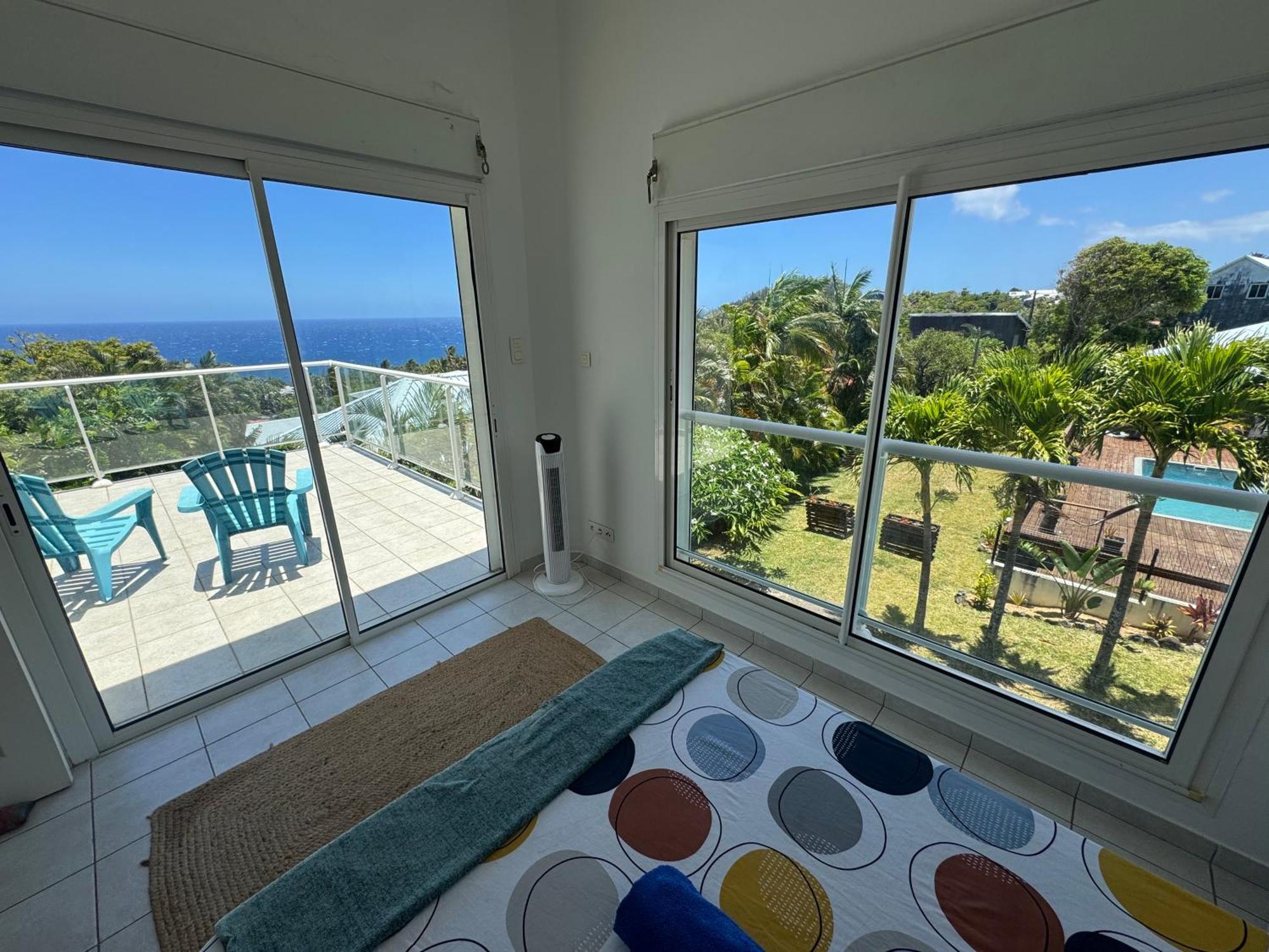 Grande Villa Au Calme - Vue Exceptionnelle - Climatisation - Piscine Sel Chauffee - Jardin Tropical Vincendo Kültér fotó